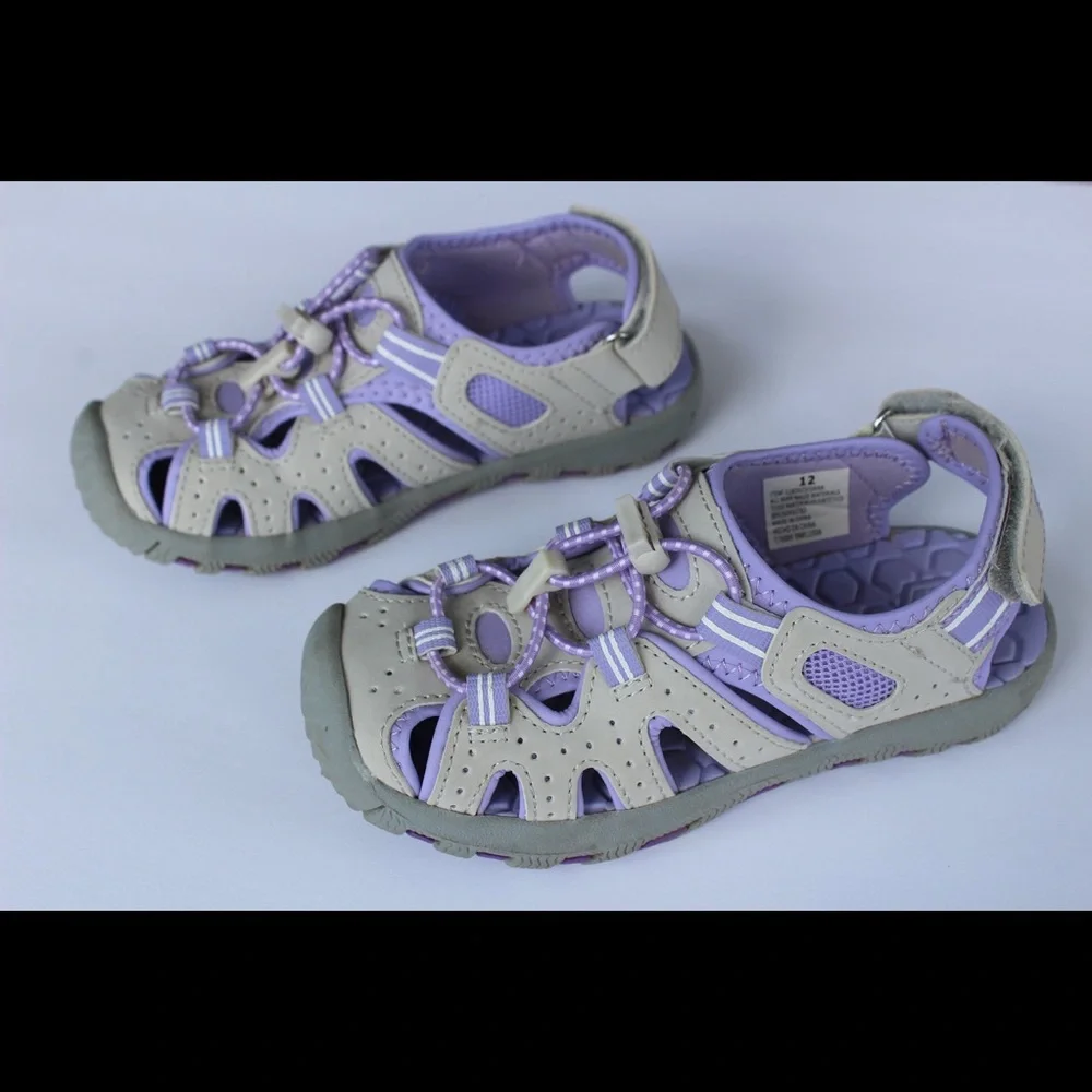 Khombu Outdoor Sandals . Size 12